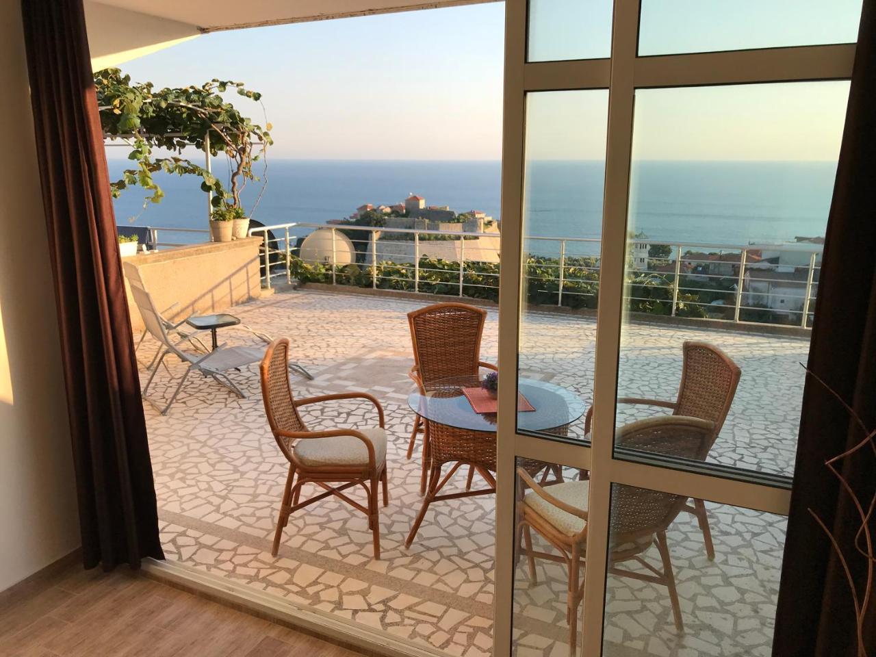 Apartment Jana Улцинь Экстерьер фото